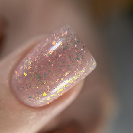 BSG   Base Colloration Hard   #90   20мл   База камуфлирующая жесткая с хлопьями Юки